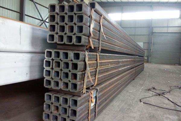 新疆厚壁无缝方管