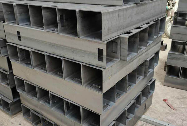 新疆大口径方管