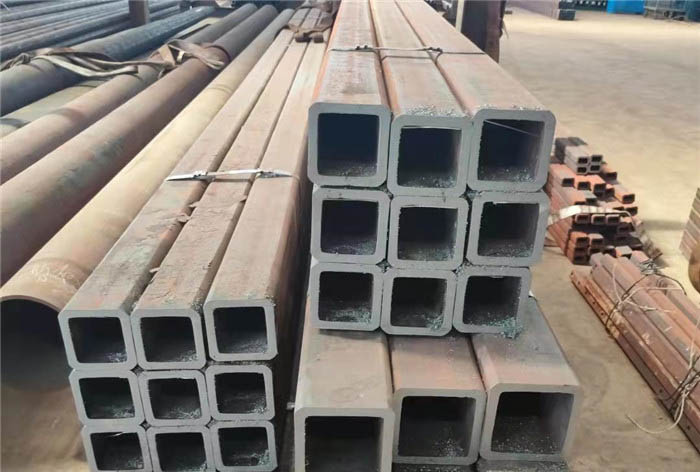 新疆小口径厚壁无缝方管