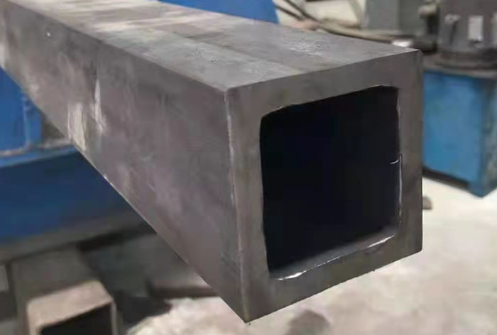 新疆厚壁无缝方管