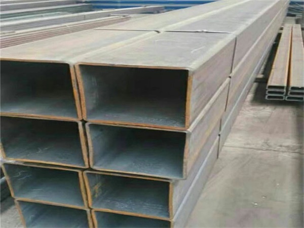新疆<font style='color:red'>Q355B无缝方管</font>大厂出货